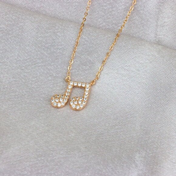 "Sparkling Music Note Pendant Rose Gold Necklace, XPNL1892 - Picture 3 of 12